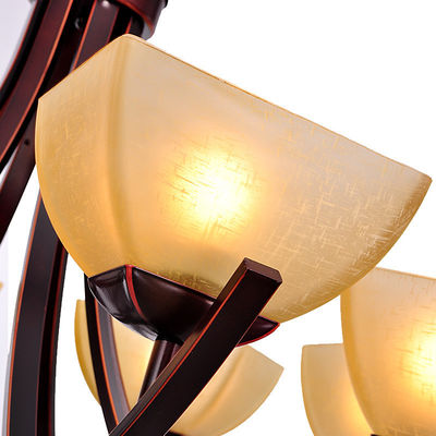 8 Kepala Kontemporer Besi Tempa Chandelier Kusam Hitam Dengan Bordeaux Side-Menyeka