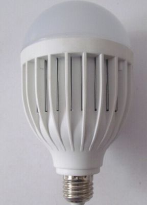 High Lumen 12W 1150LM IP45 Epistar Plastic Housing LED  Globe Bulbs Factories