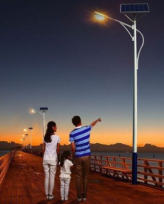 सुपर उज्ज्वल उच्च लुमेन 30W IP65 आउटडोर एलईडी स्ट्रीट लाइट्स 100-120lm / डब्ल्यू