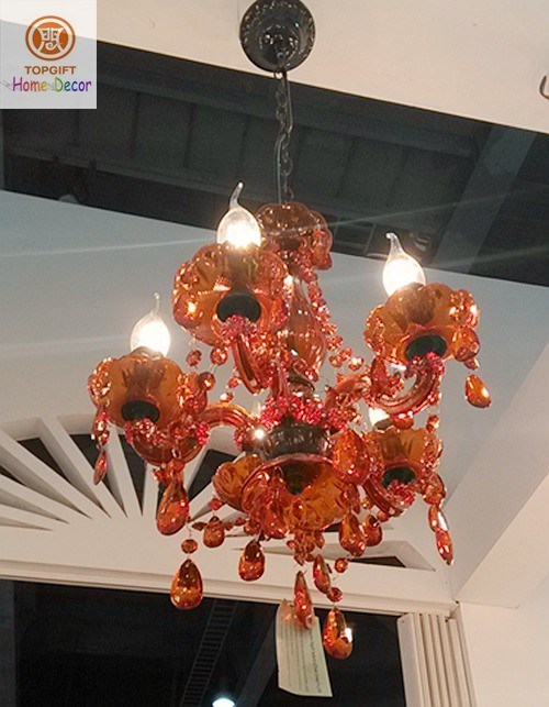 Morden 5 luzes de suspensão do candelabro acrílico dos braços para a decoração do casamento